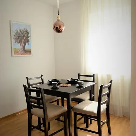 Centar Διαμέρισμα *